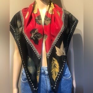 Liz Claiborne red vintage autumn print leaf wrap scarf